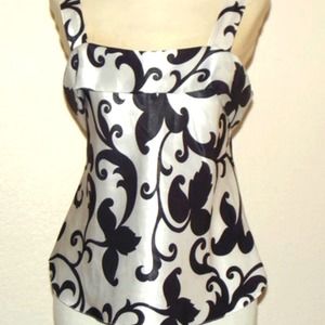 Exotic Black and White Top Floral Sophisticated Silky Top Sz M